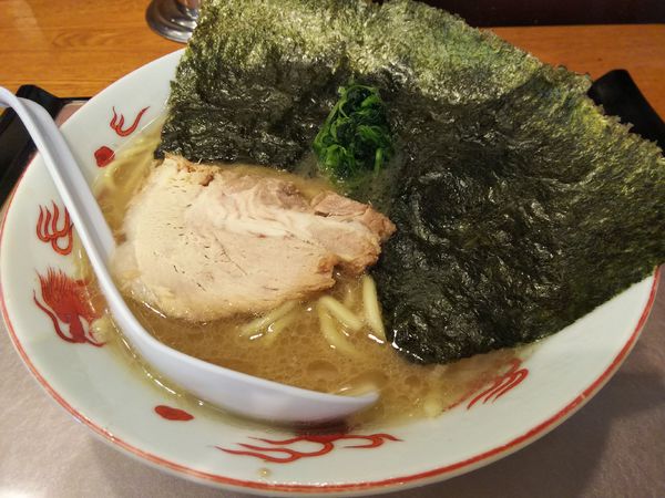 「らーめん　並盛（１玉）」@麺家 いわいの写真