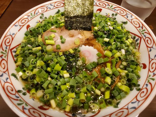 「青ネギラーメン９５０円」@清華ラーメンの写真