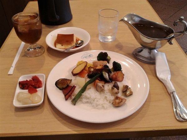 「季節の野菜カレー+ｉセット(1040円)」@カレーハウス トックの写真