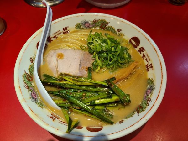 「こってりニラニンニク」@天下一品 蒲田店の写真