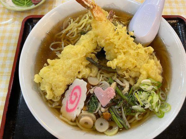 「天ぷらラーメン　大盛」@和食のじょうやま ベルシャイン伊那店の写真