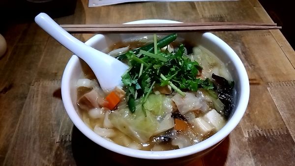 「野菜たっぷり五目刀削麺(900円)」@西安刀削麺酒楼 三田店の写真