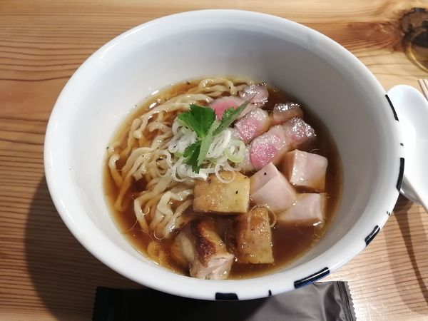 「らーめん　1000円　得肉三昧　800円」@らーめん かねかつの写真