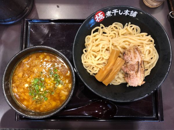 「辛煮干し豚骨つけ麺」@極煮干し本舗 荒川沖店の写真