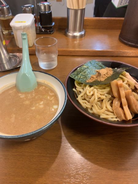 「濃厚豚骨魚介つけ麺」@横浜家系ラーメンとりとんの写真