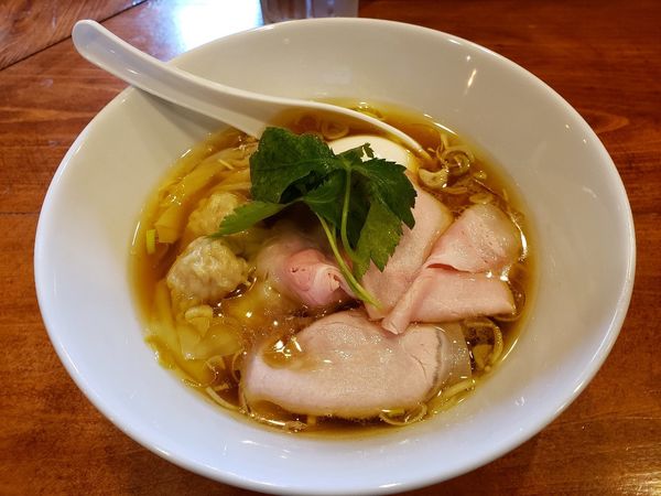 「特製らーめん（細麺」@肉と魚と酒 和楽の写真