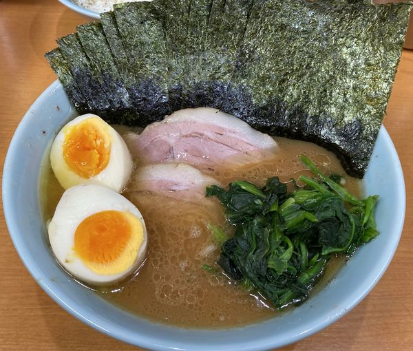 「特製らーめん 海苔 硬 多」@横浜らーめん 武蔵家 綾瀬店の写真