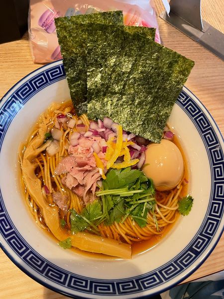 「あごにぼしそば 味玉追加」@中華そば 竹むらの写真