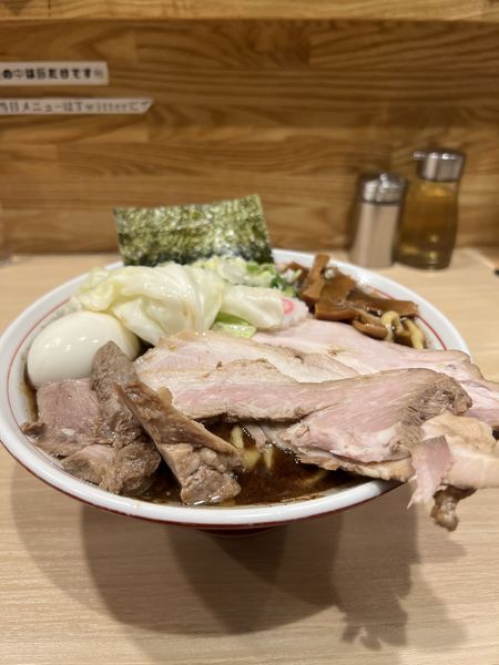 「六等星こってりDX」@麺や 六等星の写真