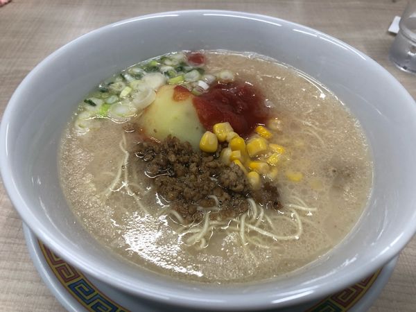 「きいろラーメン塩」@博多ラーメン だんだんの写真