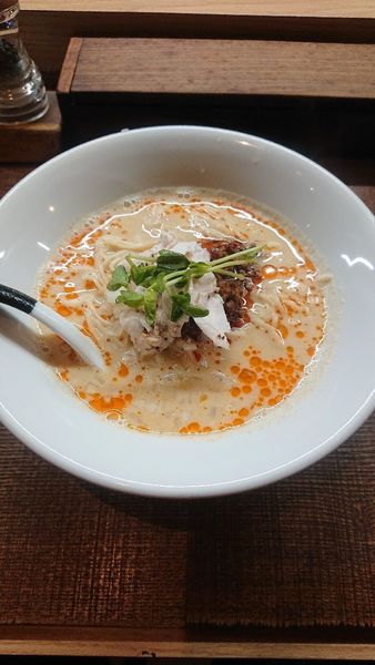 「豆乳担々麺（溫）濃い目オーダー」@芛堂寺の写真