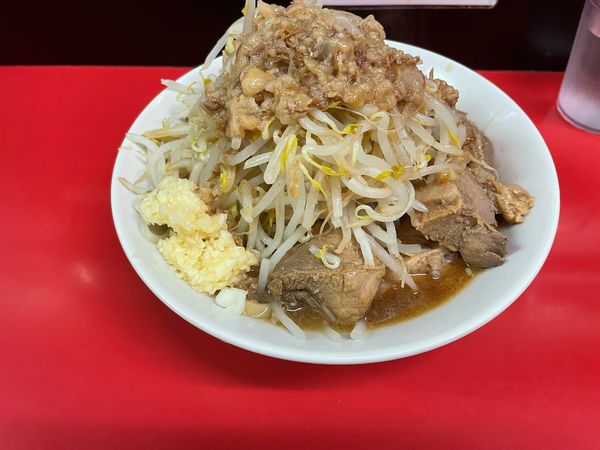「ラーメン　野菜増し、アブラ、ニンニク」@ラーメンハイキックの写真