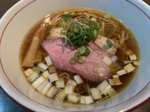 「虎徹そば醤油（細麺ストレート）」@麺や 虎徹の写真