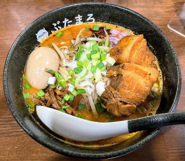 「特製辛味噌らーめん」@らーめんぶたまろの写真