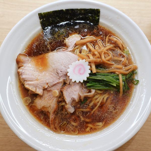 「醤油ラーメン 並 800円」@長岡食堂 東京ラーメン横丁店の写真