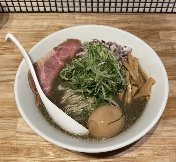 「限定・八戸煮干の濁り冷やしソバ味玉付」@らーめん 改の写真