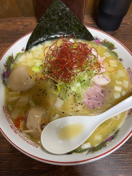 「【限定】鶏白湯ラーメン」@らぁ麺 大金星の写真