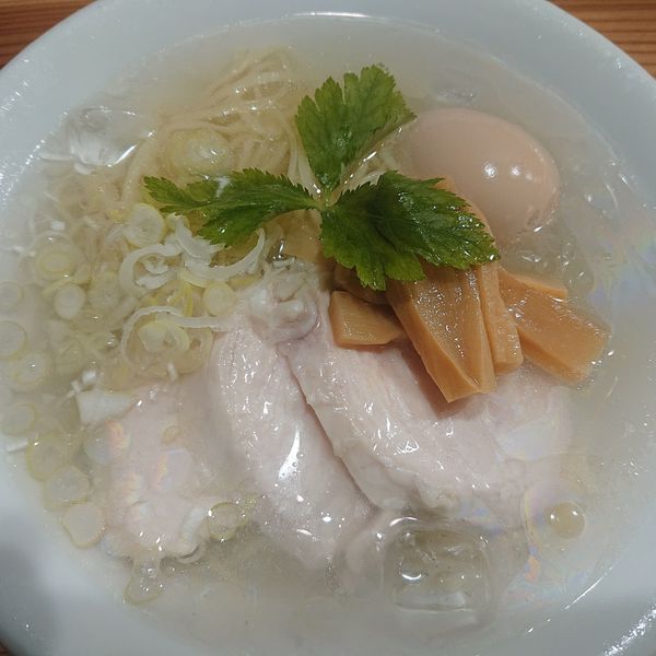 「特製冷やし鶏そば塩1050円」@中華そば ムタヒロ 越前店の写真