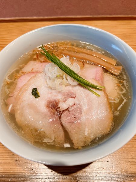 「特製塩らぁめん」@らぁめん鴇の写真