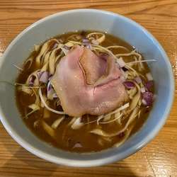 サンマ煮干豚骨ラーメン