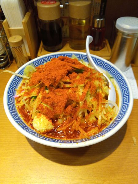 「辛激タンメン 4辛 麺固め ショウガ抜き 880円」@トナリ 丸の内店の写真