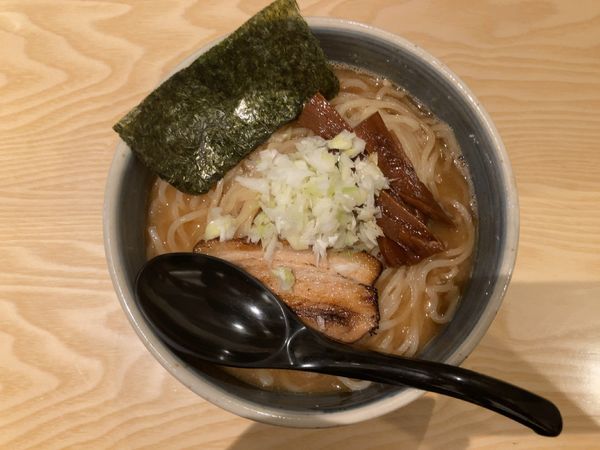 「志那そば（大盛）930円」@支那そば 分田上 仙台本店の写真