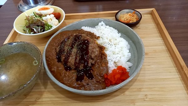 「ハンバーグカレー」@麺屋 松 大田店の写真