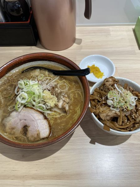 「味噌ラーメン　郷飯」@ラーメン郷の写真