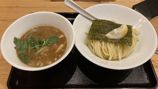 「濃厚煮干つけ麺」@つけめん 蕾 本家の写真
