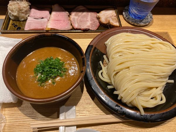 「つけ麺大　特製全部乗せ」@中華蕎麦 とみ田の写真