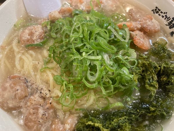 「冷やしはまぐりえびそば」@超ごってり麺 ごっつ 新小岩店の写真