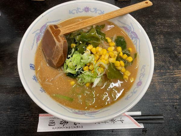 「味噌ラーメン 750円」@中華料理 品香園の写真