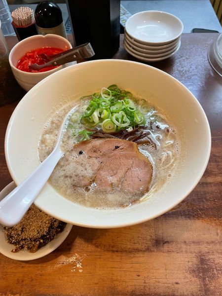 「博多豚骨らーめん」@幸心堂の写真