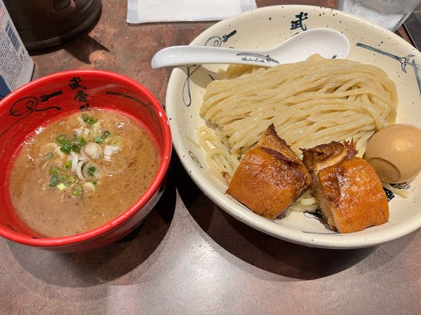 「濃厚外伝白つけ麺　大盛」@麺屋武蔵 武骨外伝の写真