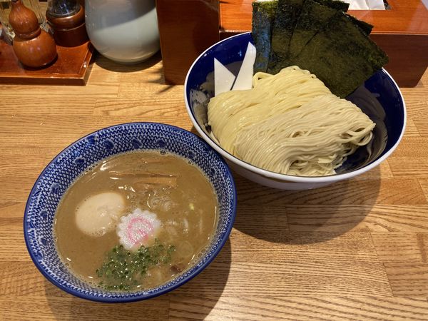 「特製濃厚煮干つけそば」@つけそば 神田勝本の写真