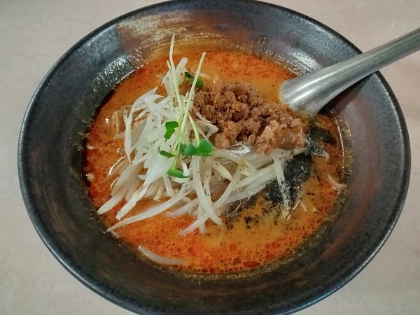 「四川黒芝麻担々麺」@湯麺 破天荒の写真