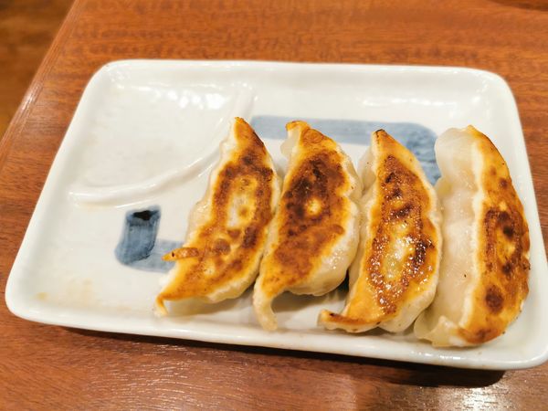 「餃子」@極旨醤油らーめん 一刻魁堂 サンステーション福山店の写真