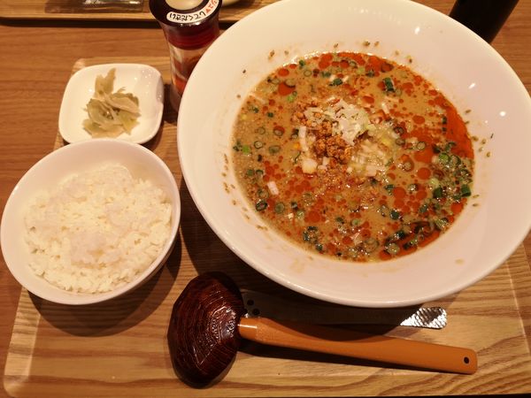 「担々麺」@包子の写真