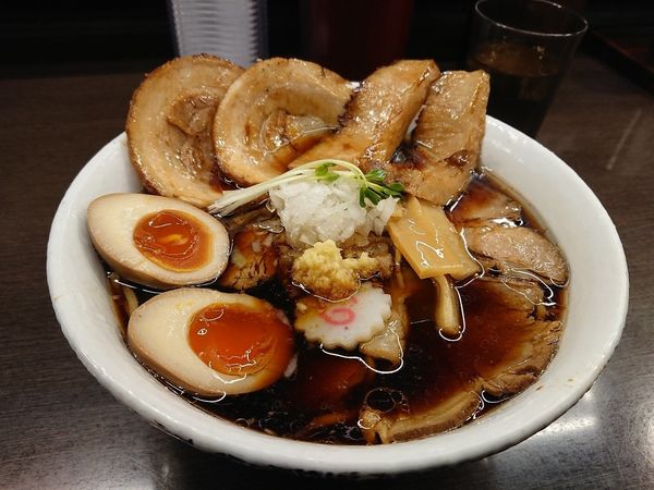 「特上肉そば」@肉そば総本山 神保町 けいすけの写真