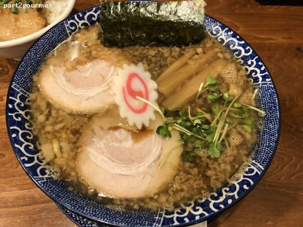 「こってりブラック+チャーシュー丼(1,040円)」@熟成醤油らーめん ヤマト醤店の写真