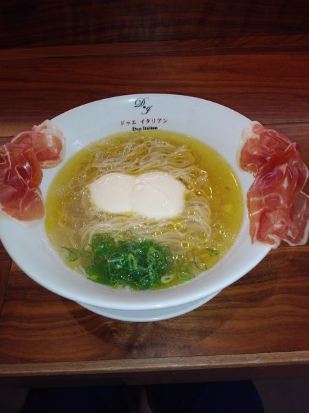 「らぁ麺生ハムフロマージュ」@黄金の塩らぁ麺 ドゥエ イタリアン 宇都宮店の写真