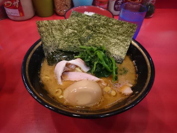 「チャーシューメン」@家系総本山 ラーメン吉村家の写真