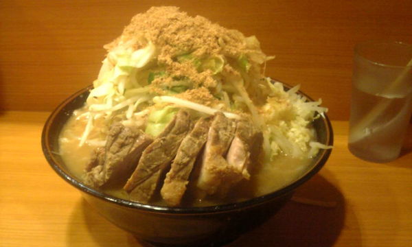 「大 豚 + 和風BB [ ヤサイニンニクカラメ ]」@ラーメン二郎 八王子野猿街道店2の写真