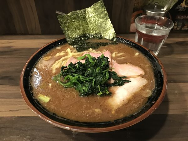 「ラーメン 850円」@神田ラーメン わいず 神田本店の写真