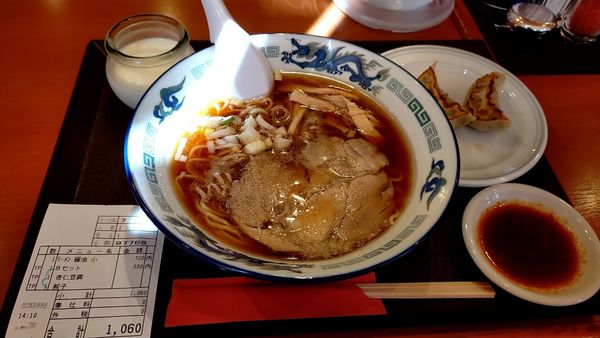 「ラーメン　餃子　杏仁」@らあめん青葉の写真