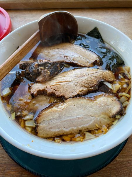 「焼豚らあぁめん980円➕麺固め」@炭火らあぁめんいちの写真