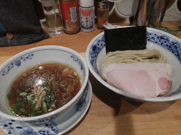 「鴨南蛮つけそば　1000円」@中華蕎麦 時雨 コレットマーレ桜木町店の写真