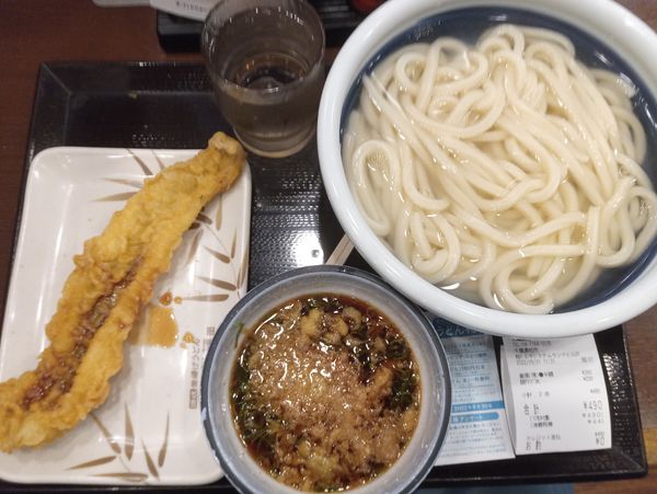 「釜揚げ得530円(1日半額260円)銀あなご天230円」@丸亀製麺 柏駅南口店の写真