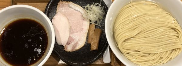 「醤油つけ麺300g 1150円」@麺屋鈴春の写真
