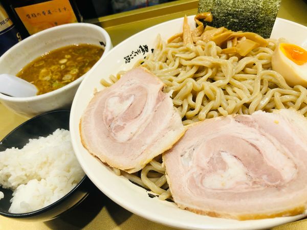 「つけ麺 空 大盛 560g 890円」@超ごってり麺 ごっつ 亀戸本店の写真